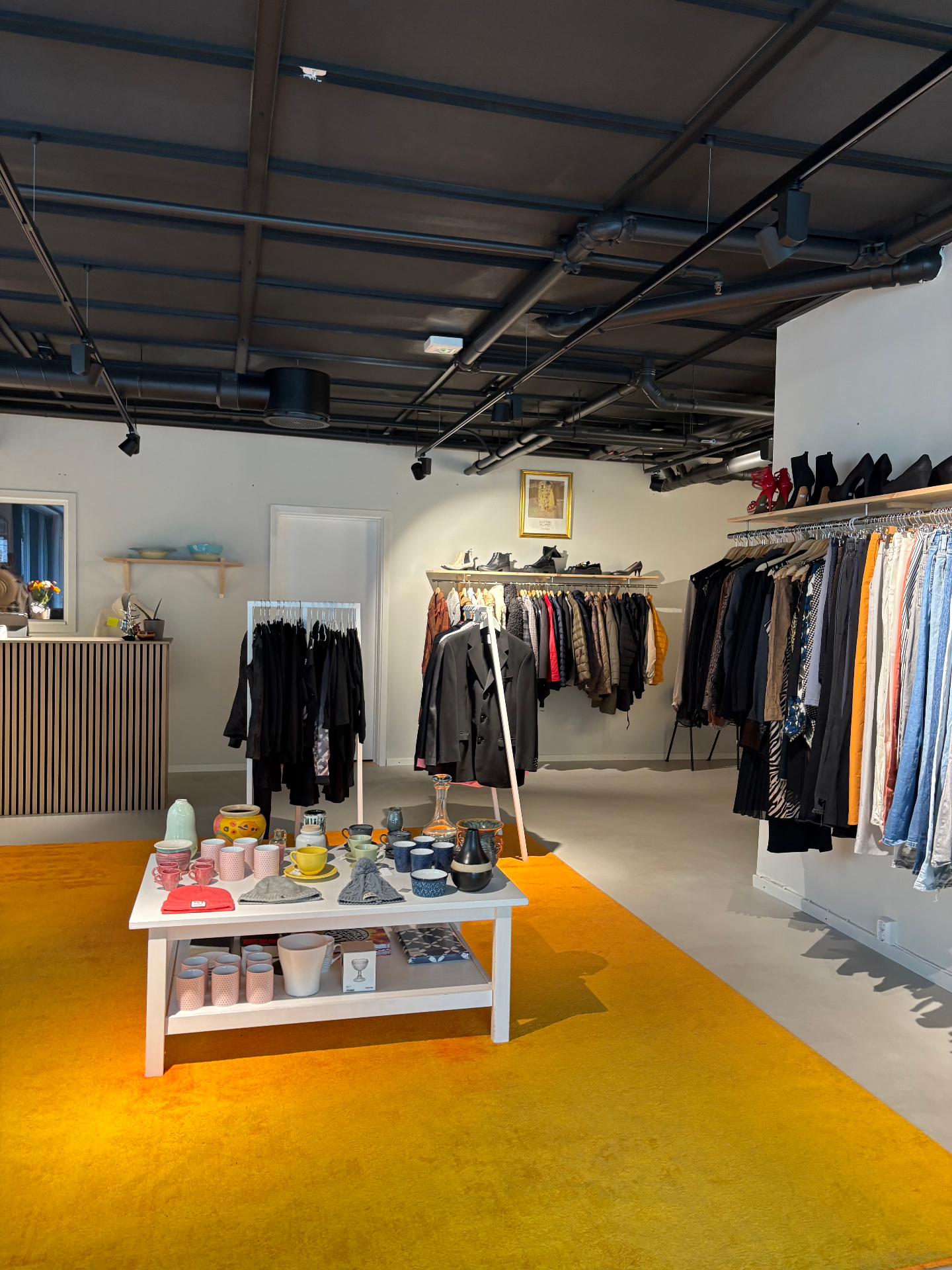 Interiør fra Second Hand Myrvoll